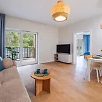 Zapach Lasu - Naturalne Spa, Sun & Snow Karwica