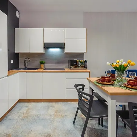 Zapach Lasu - Naturalne Spa, Sun & Snow Karwica